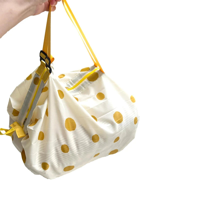 1pc Foldable Shopping Bags Foldable Storage Bag With Handle Portable Travel Camouflage Handbags Large Capacity Nylon Bag