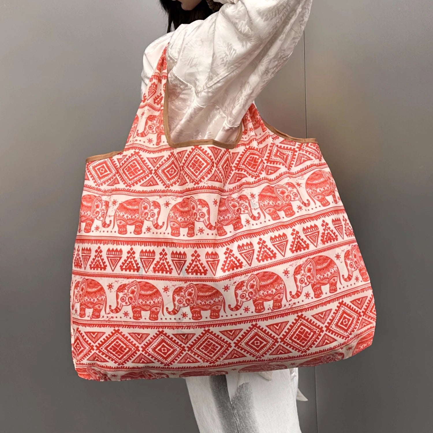 Tote Bag Large Capacity Tote Bag, Reusable, Portable, Eco-Friendly, Lightweight Shopping Bag with Printed Pattern, Foldable Outdoor Handbag for Camping and Travel